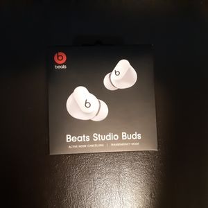Brand new beats by dre studio buds